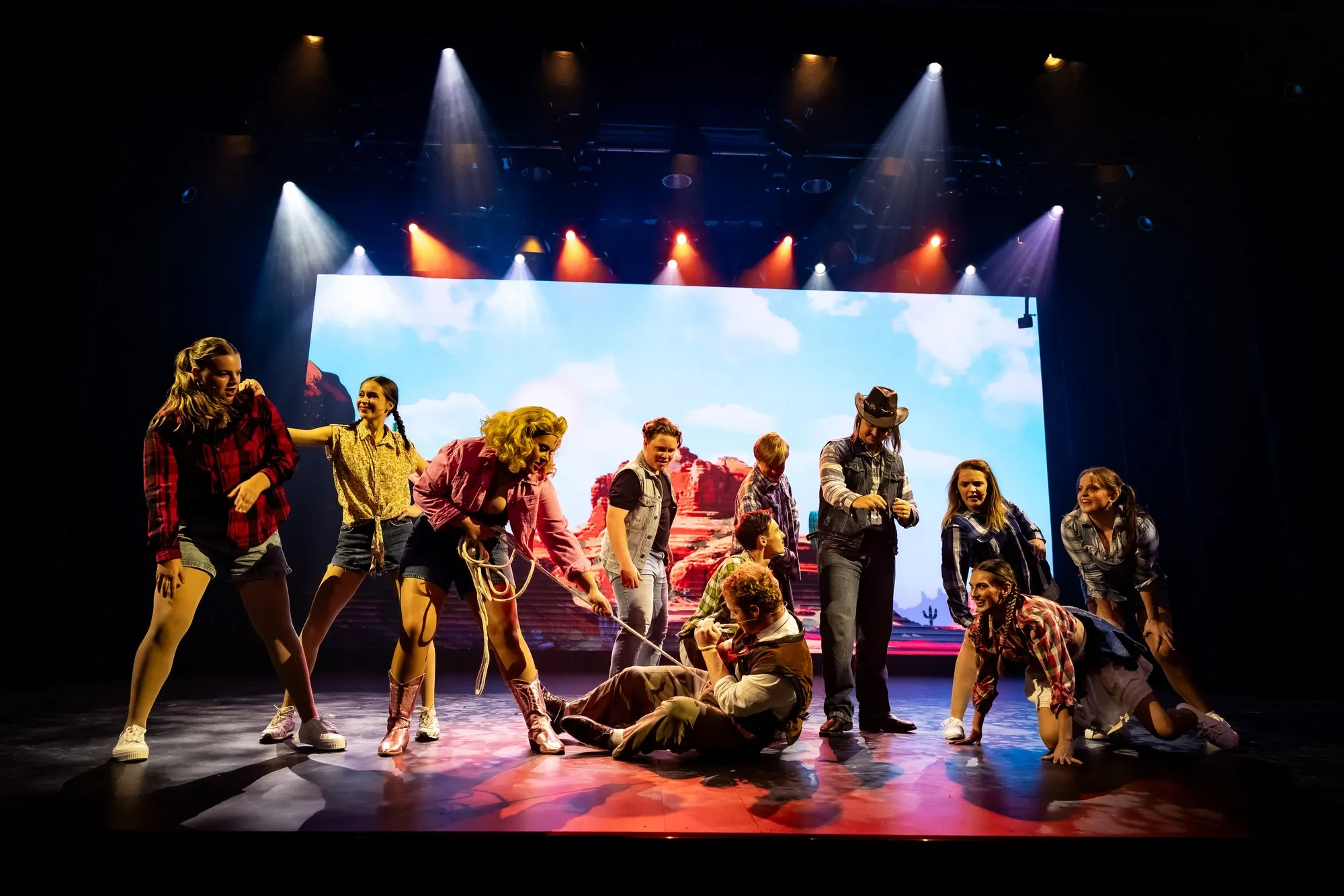 9 to 5 The Musical — SYMT production photo 15