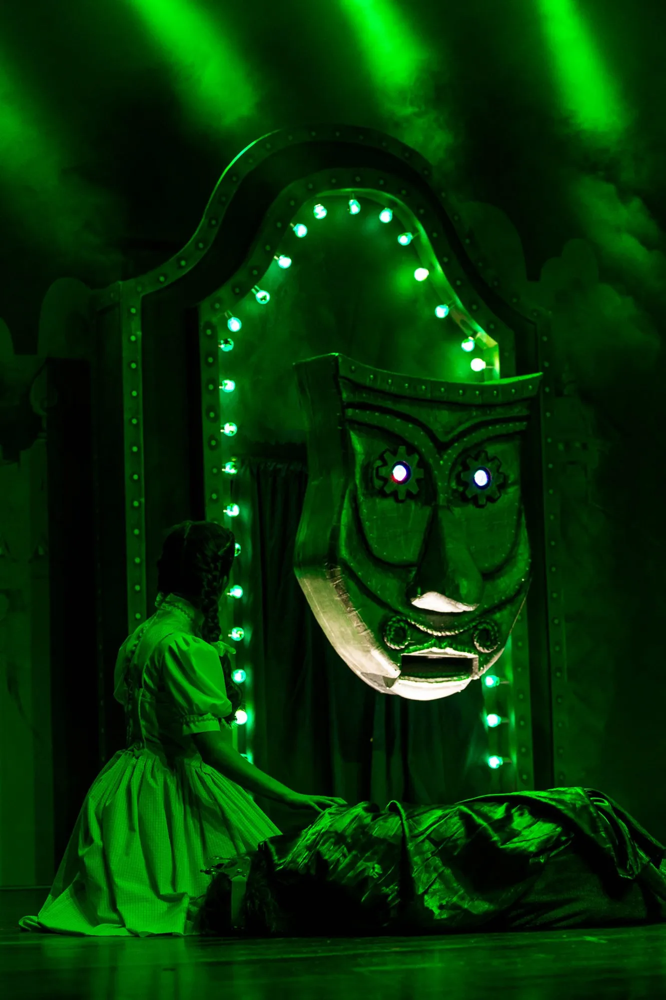 Wizard Of Oz — SYMT production photo 20